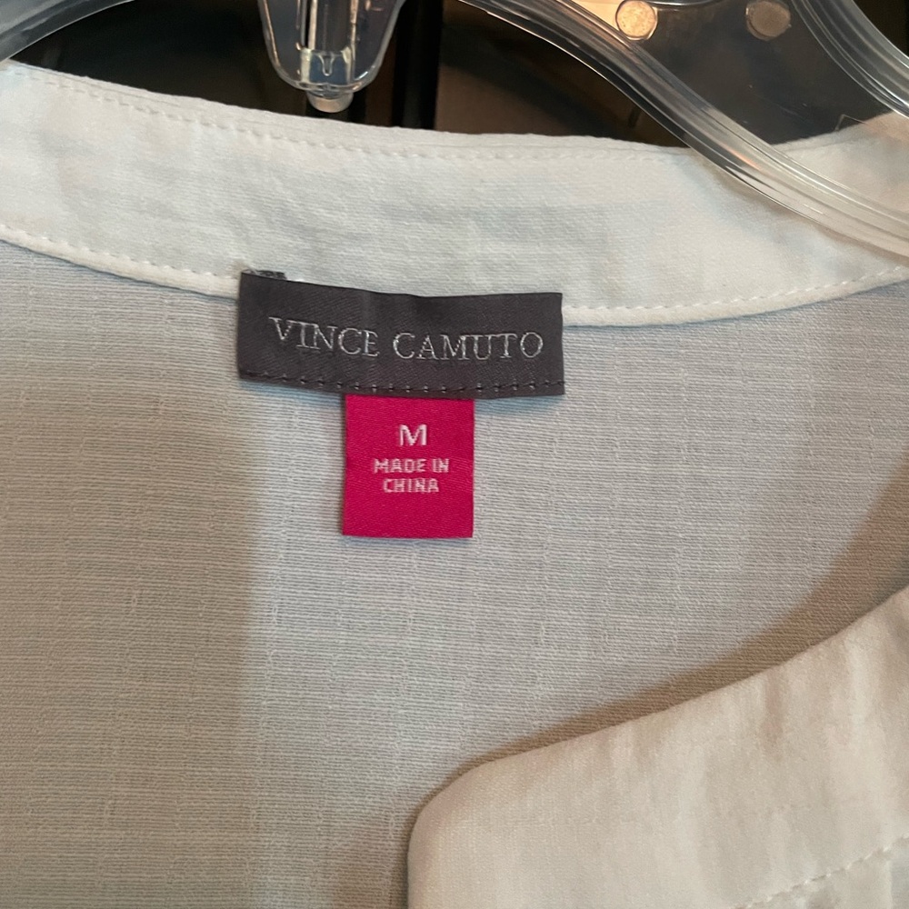 Vince Camuto Split‎ Neck Ruffle Sleeve Blouse - Picture 3 of 4